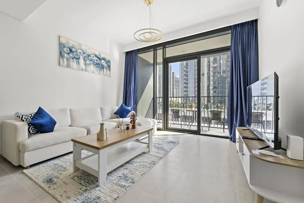 Luxury 1Br Apartment At Creek Edge Tower 2 contacts
