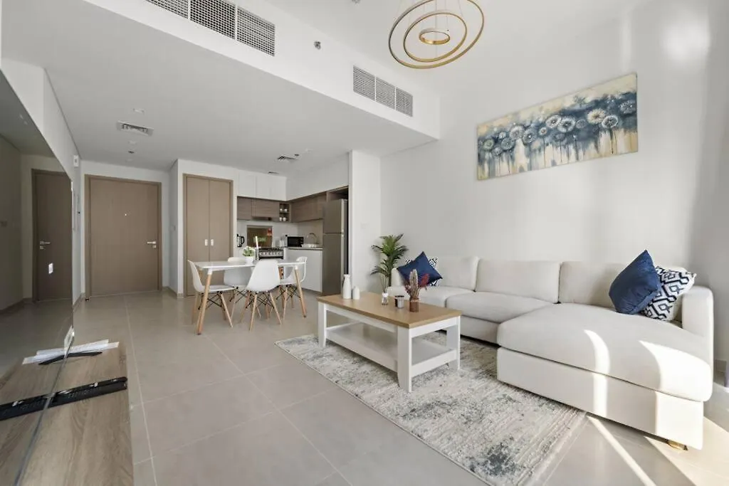Luxury 1Br Apartment At Creek Edge Tower 2 Dubai United Arab Emirates
